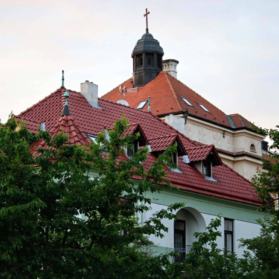 Pension Grant Lux Znojmo Eksteriør billede